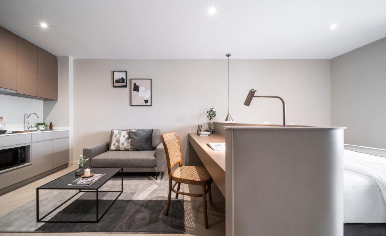 Aspira Residence Sukhumvit 71 Бангкок Екстер'єр фото